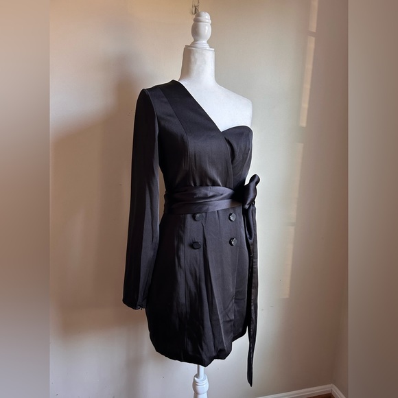 Mac Duggal One Shoulder Tie Waist Tuxedo Dress - Black - 4 - Picture 11 of 15